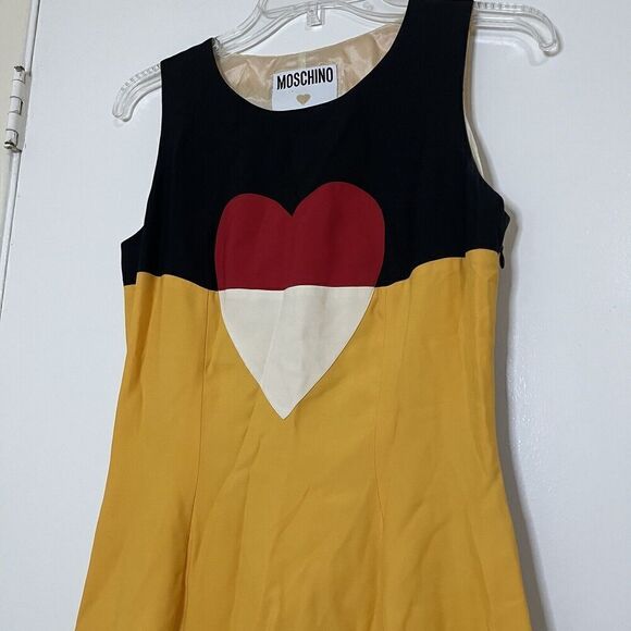 Vintage 1992 Moschino Couture Heart shape color block yellow black shift dress - Picture 4 of 9